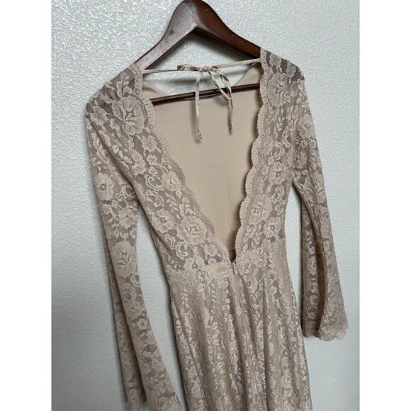 Show Me Your MuMu Natalie Maxi Dress Open Back long sleeve Lace xs wedding bride - Picture 5 of 8